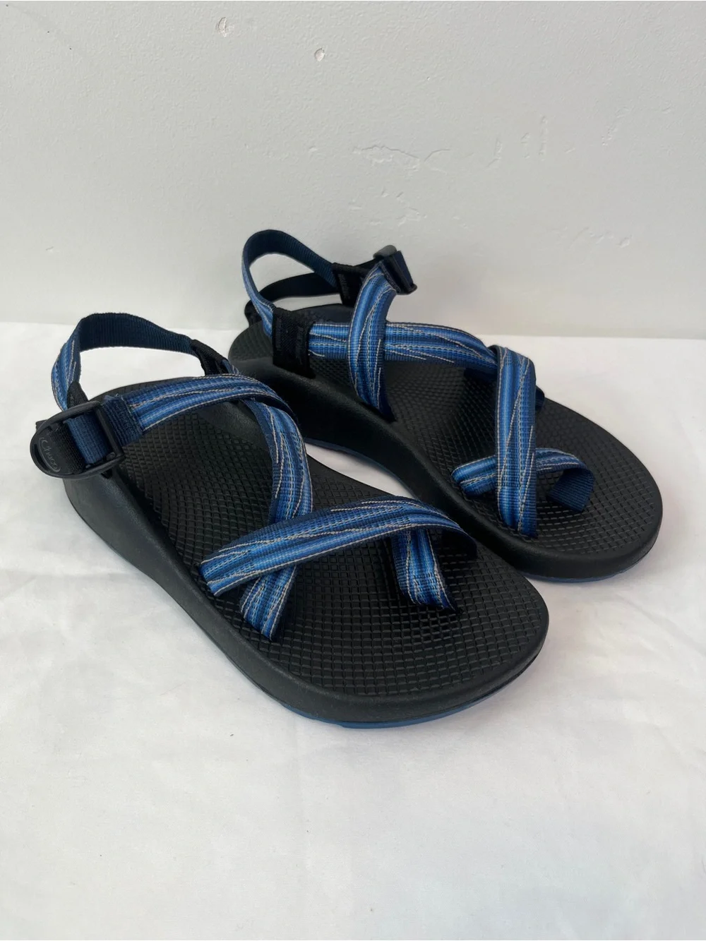 Chaco Z/2 Classic Sport Sandals Men’s Size 7 Blue Hiking Outdoor Water Shoes
